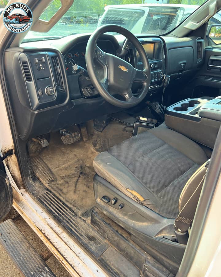 Chevrolet 2500 Work Truck Full Mobile Detailing on Vancouver Island — Mr. Suds mobile detailing